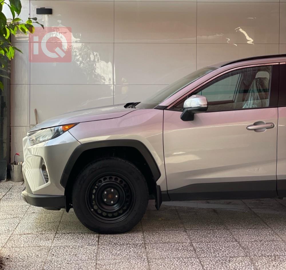 تويوتا راف 4